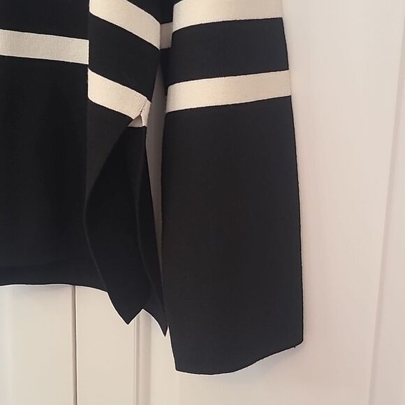 H&M Striped Mock Neck Sweater Black Cream Size M - Picture 4 of 12